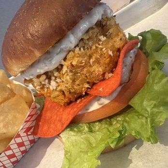Bunz - Beach bunz! Jumbo crab cake burger $14.95 6/2024 - Burgers Near Me - San Antonio, Texas Bunz - Beach bunz! Jumbo crab cake burger $14.95 6/2024 - Burgers Near Me - San Antonio, Texas
