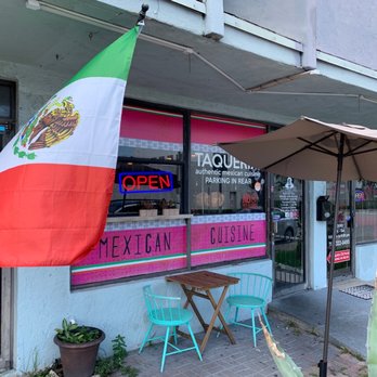 La Valentina Mexican Kitchen - Small storefront if you blink, you might miss it - Mexican Near Me - Miami, Florida La Valentina Mexican Kitchen - Small storefront if you blink, you might miss it - Mexican Near Me - Miami, Florida