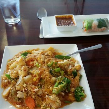 Blessing Thai Restaurant - Sukiaki.....veggies and delicious rice noodles. - Thai Near Me - Lincoln, Nebraska Blessing Thai Restaurant - Sukiaki.....veggies and delicious rice noodles. - Thai Near Me - Lincoln, Nebraska