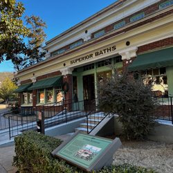 Bathhouse Row - Superior Baths Brewery