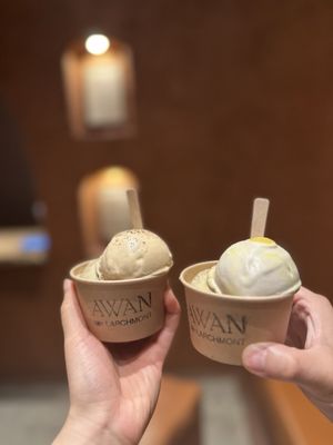 Awan by null