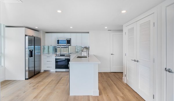 The Hamilton by null