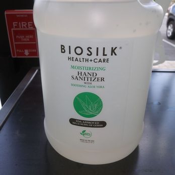 Bul Box - Sanitizer at the door and cash register - Salad Near Me - Morrisville, North Carolina