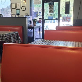 Pelham Diner - Interior - Diners Near Me - Pelham, Alabama Pelham Diner - Interior - Diners Near Me - Pelham, Alabama