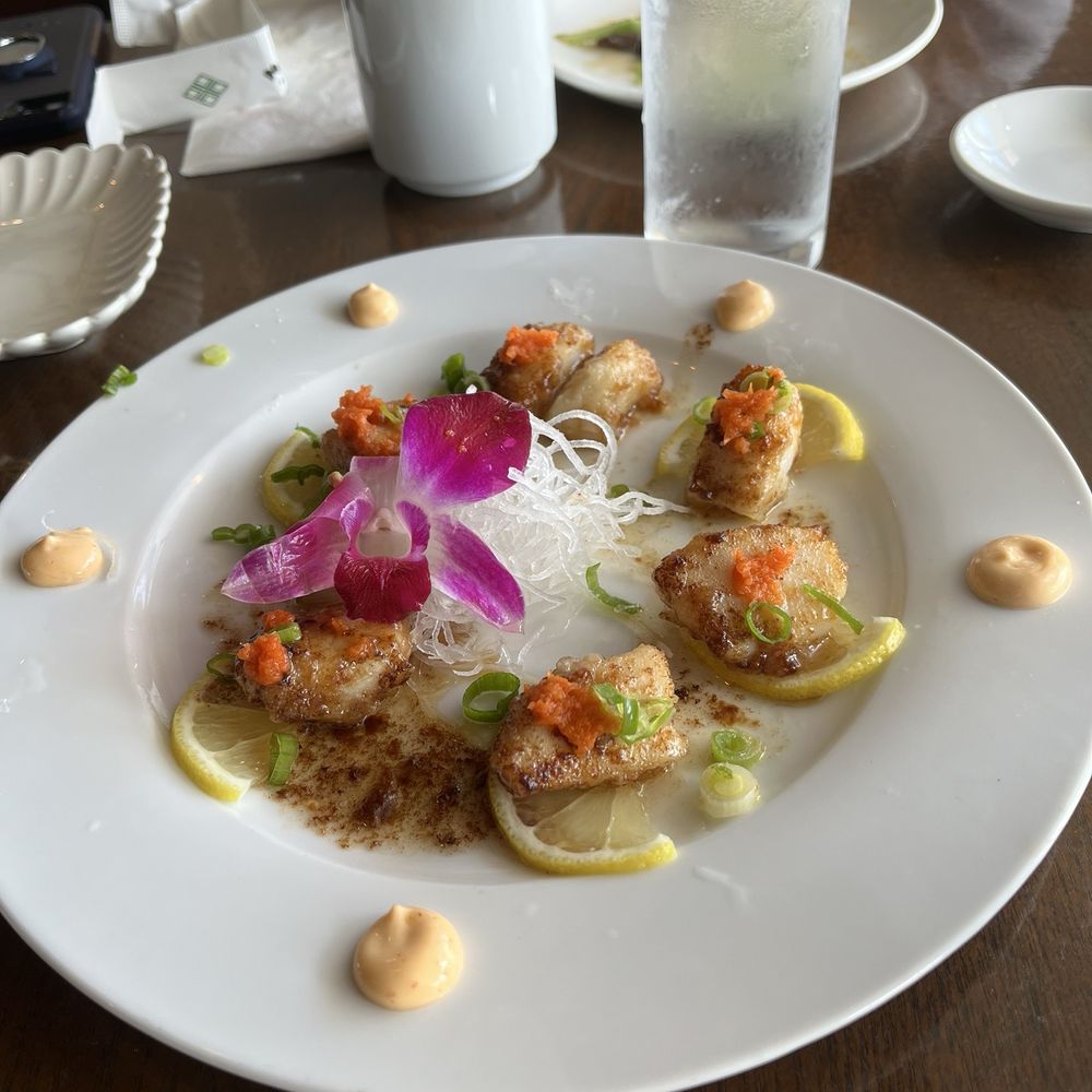 Toshi Sushi - Grilled scallops with butter sauce. Delicious. - Japanese Near Me - Gardena, California Toshi Sushi - Grilled scallops with butter sauce. Delicious. - Japanese Near Me - Gardena, California