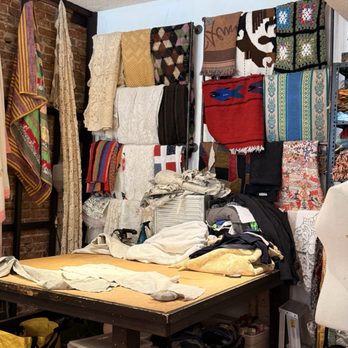 On 2nd Thought - Women's Clothing Near Me - Port Hope, Ontario On 2nd Thought - Women's Clothing Near Me - Port Hope, Ontario