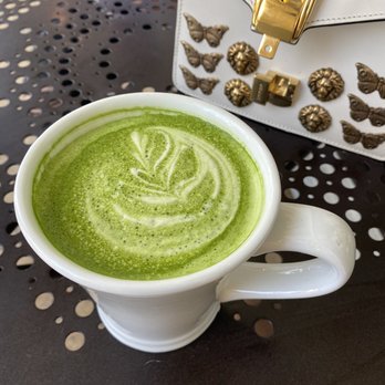 Urth Caffé-Pasadena - Cafes Near Me - Pasadena, California Urth Caffé-Pasadena - Cafes Near Me - Pasadena, California