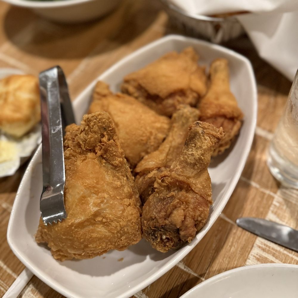 Hollyhock Hill - Dark Meat Indiana Fried Chicken Dinner - American Near Me - Indianapolis, Indiana Hollyhock Hill - Dark Meat Indiana Fried Chicken Dinner - American Near Me - Indianapolis, Indiana