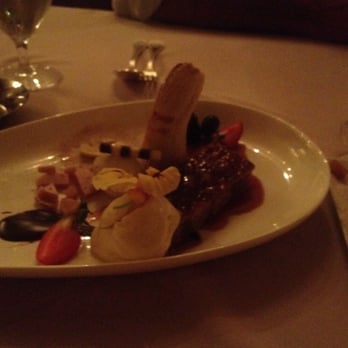Circa 1886 Restaurant - Caramel banana cake. - New American Near Me - Charleston, South Carolina Circa 1886 Restaurant - Caramel banana cake. - New American Near Me - Charleston, South Carolina