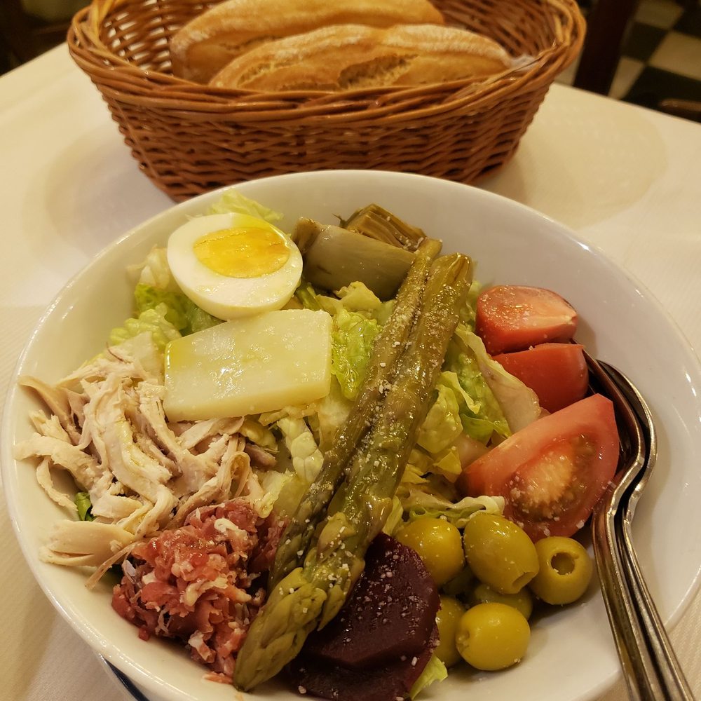 Botín - Salad Botin - Spanish Near Me - Madrid, M