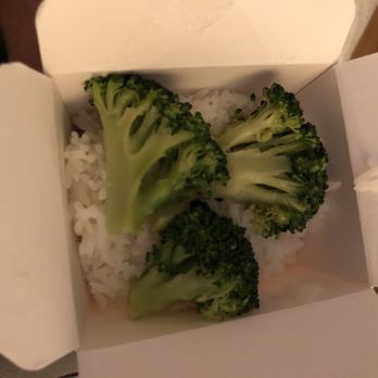 Chic n' Time - Jasmine rice had broccoli on top - Noodles Near Me - San Francisco, California