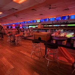 Bowlero Mount Prospect - Inside