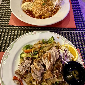 Thai 5 Restaurant Sushi & Bar - Spicy Drunken Noodles w/Crispy Duck - Thai Near Me - Largo, Florida Thai 5 Restaurant Sushi & Bar - Spicy Drunken Noodles w/Crispy Duck - Thai Near Me - Largo, Florida