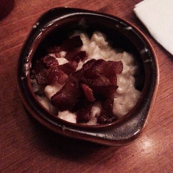 Green Dot Stables - Mac and cheese with bacon (suggested by our waiter) - Bars Near Me - Detroit, Michigan