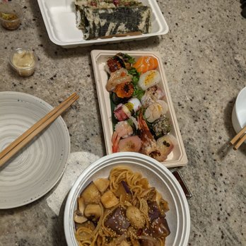 Hay Sushi - Japanese Near Me - Toronto, Ontario