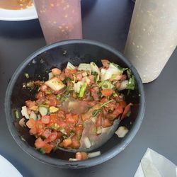 Burrito Palace Restaurant - Chips & Salsa Full Order
