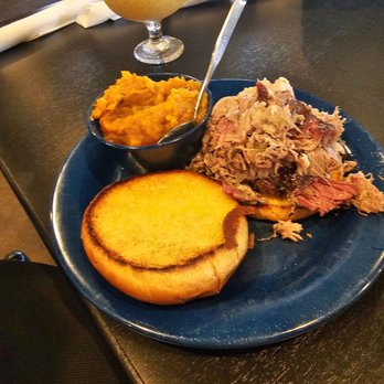 Mojo Old City BBQ - Pulled pork sandwich - Barbeque Near Me - St. Augustine, Florida