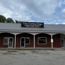The Cutting Edge Salon - Front Entrance off Highland Avenue