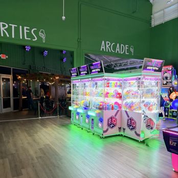 Big Play Entertainment - Arcades Near Me - Dunwoody, Georgia
