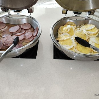 Staybridge Suites Vero Beach - Canadian ham and eggs - Hotels Near Me - Vero Beach, Florida Staybridge Suites Vero Beach - Canadian ham and eggs - Hotels Near Me - Vero Beach, Florida