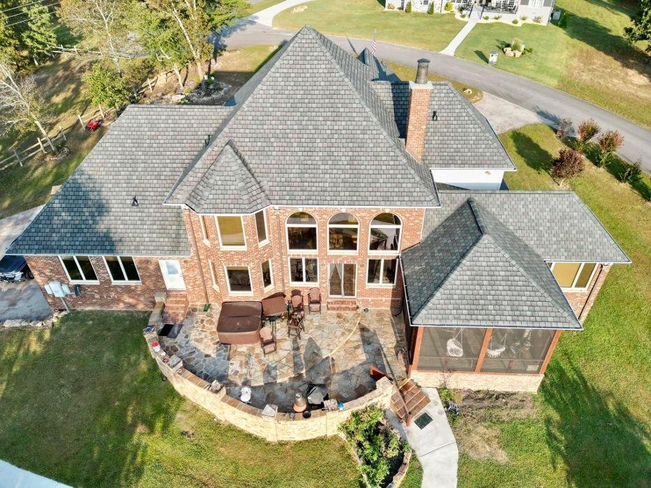 Slide of Superior Roofing Solutions