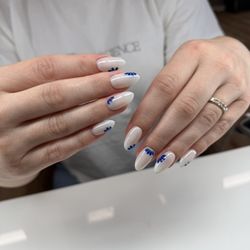 Polish Nails & Spa