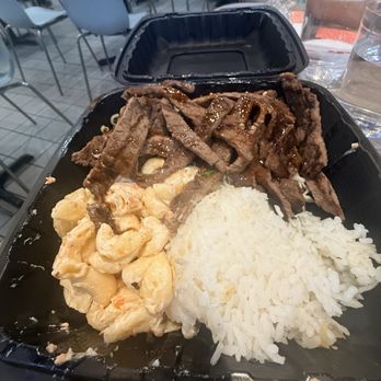 Big Bros Hawaiian Grill - Hawaiian Near Me - La Mirada, California Big Bros Hawaiian Grill - Hawaiian Near Me - La Mirada, California