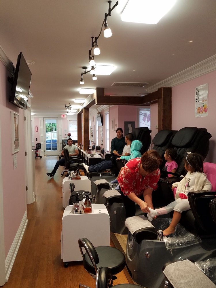 BLISS GALORE NAIL SALON Updated April 2024 15 Photos & 16 Reviews