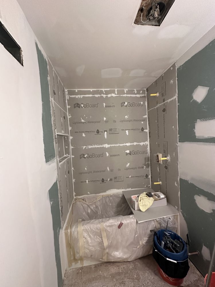 Slide of Bui Construction