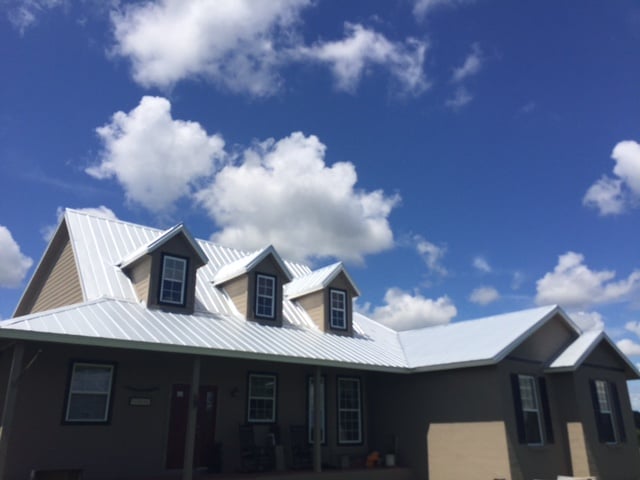 Slide of Pro Roofing Services