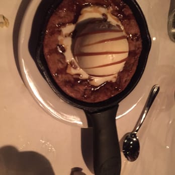 BrickTop's - Decadent cookie a la mode - New American Near Me - Nashville, Tennessee