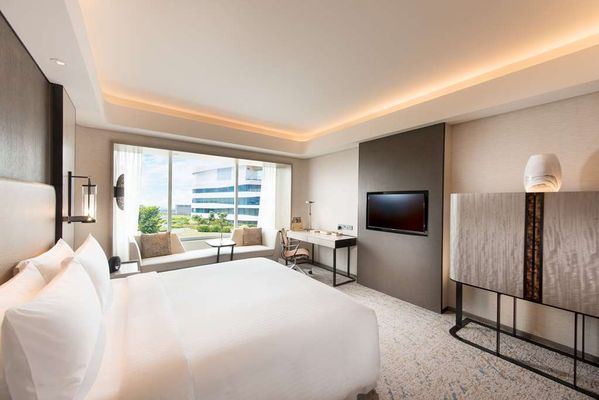 Conrad Manila by null