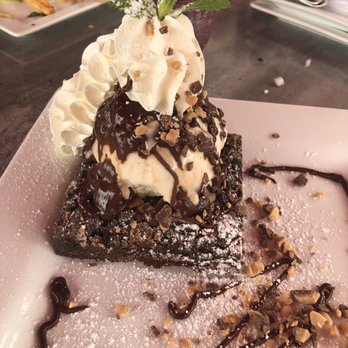 Square Grouper - Islamorada - Health bar brownie with salted caramel ice cream - Seafood Near Me - Islamorada, Florida Square Grouper - Islamorada - Health bar brownie with salted caramel ice cream - Seafood Near Me - Islamorada, Florida