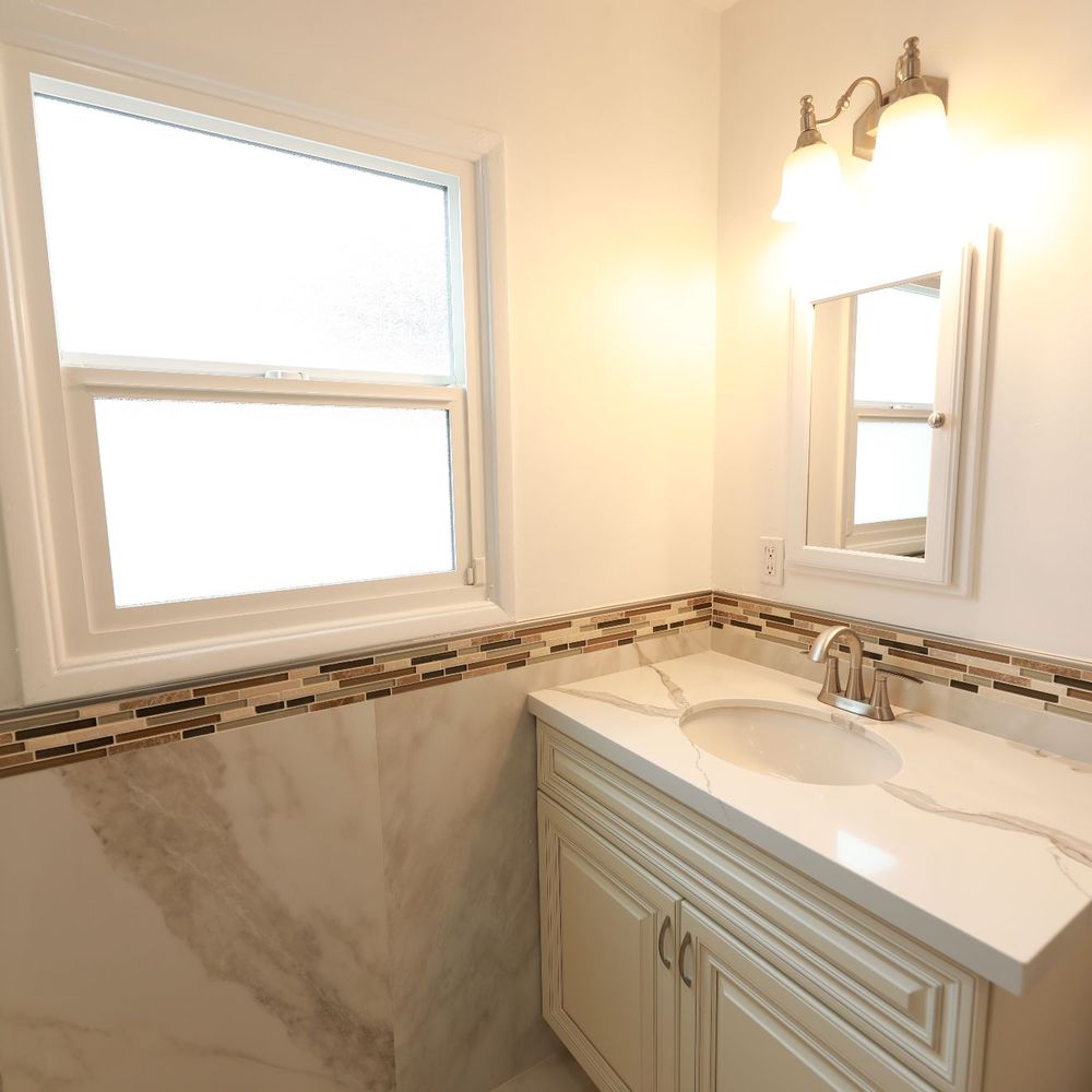 Kitchen Cabinets and Bath - General Contractors Near Me - Long Beach, California Kitchen Cabinets and Bath - General Contractors Near Me - Long Beach, California