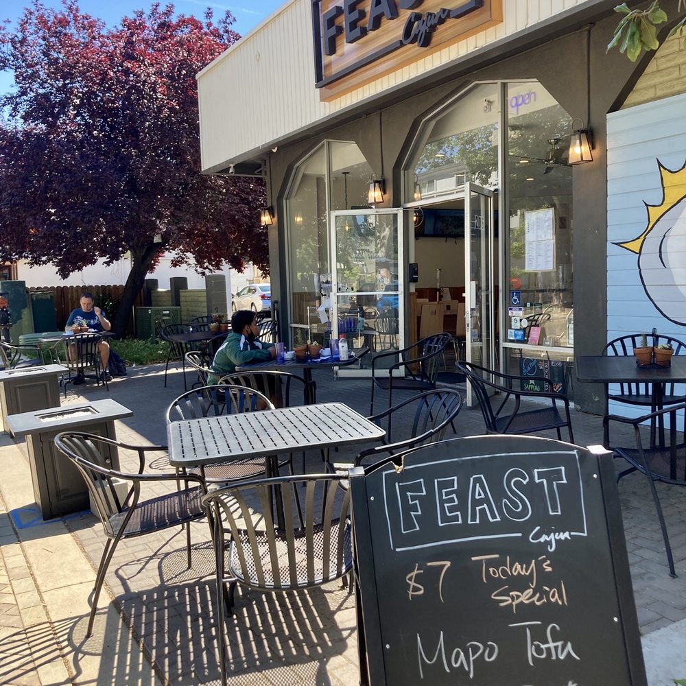 Feast - Outside seating was awesome - Hong Kong Style Cafe Near Me - Davis, California Feast - Outside seating was awesome - Hong Kong Style Cafe Near Me - Davis, California