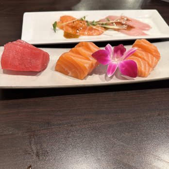 Show Sushi - Sashimi and carpaccio options for price upgrade - Sushi Bars Near Me - San Dimas, California
