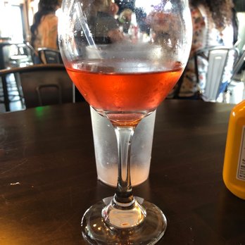 Monica’s Riverview - Glass size for bottomless mimosas. - Breakfast & Brunch Near Me - Antioch, California