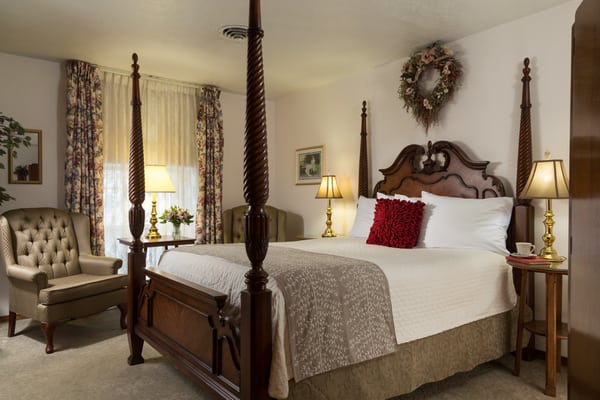 The Roosevelt Inn by null