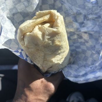 Kuyas - Kuyas Breakfast Burrito - Cafes Near Me - Los Angeles, California