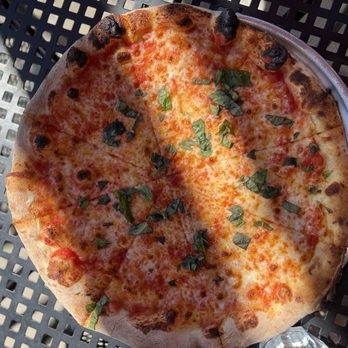 I Tre Mori - Pizza - Pizza Near Me - Indianapolis, Indiana