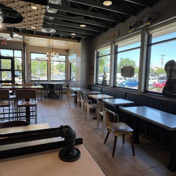 Raising Cane's Chicken Fingers - 5/21/24 Interior - Chicken Shop Near Me - Roseville, California Raising Cane's Chicken Fingers - 5/21/24 Interior - Chicken Shop Near Me - Roseville, California