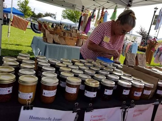 Nampa Farmers Market by null