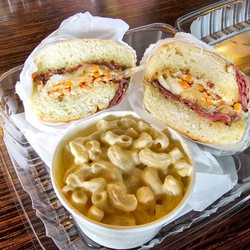 Action Sandwiches - Lex with Mac and Cheese