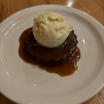 FnB - Sticky toffee pudding - Gastropubs Near Me - Scottsdale, Arizona