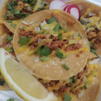 Mom and Pops Tacos - Food Trucks Near Me - Ventura, California