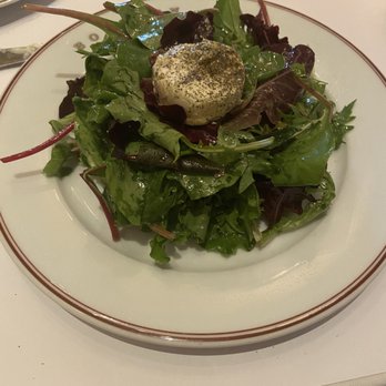 Bouchon - Goat cheese salad - French Near Me - Yountville, California