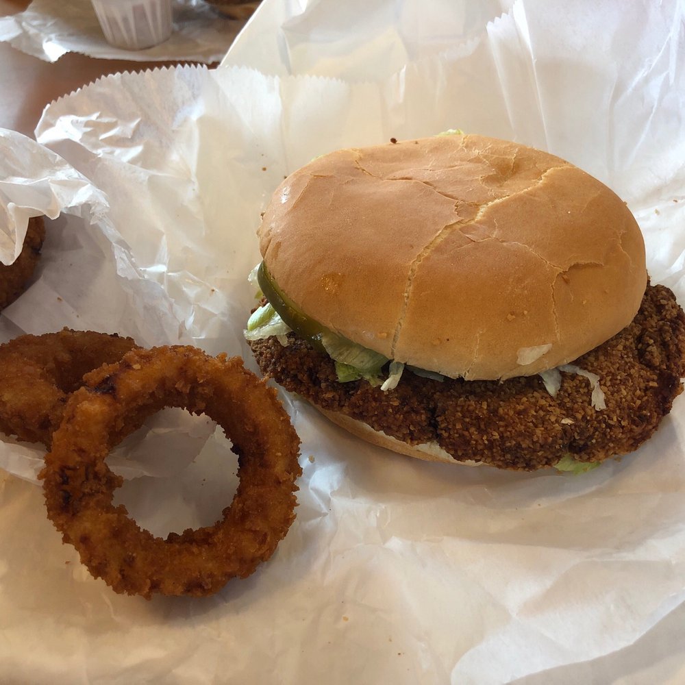 Ivanhoe's Drive In - Breaded Tenderlion and Onion Rings - Ice Cream & Frozen Yogurt Near Me - Upland, Indiana