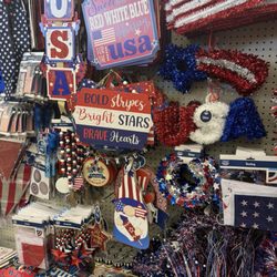 Dollar Tree - 4th of July decor in stock