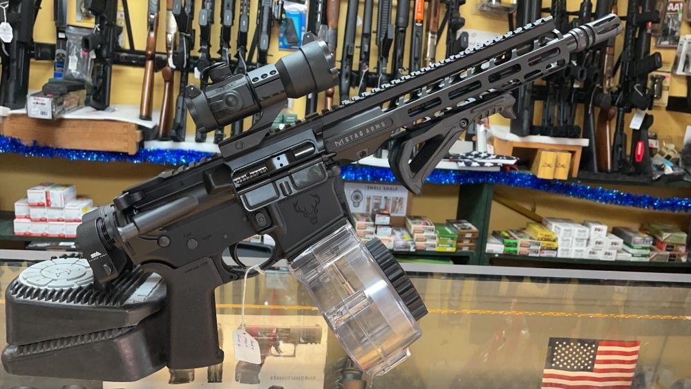 TOP GUN Updated October 2024 519 Farragut St, Laredo, Texas Guns & Ammo Phone Number Yelp