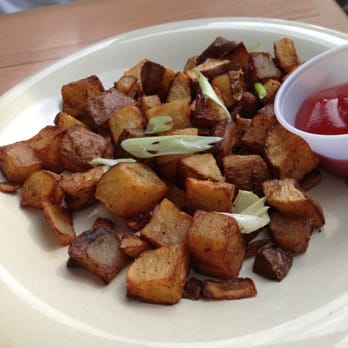 Aloha Mixed Plate - Inedible, greasy potatoes. - Hawaiian Near Me - Lahaina, Hawaii